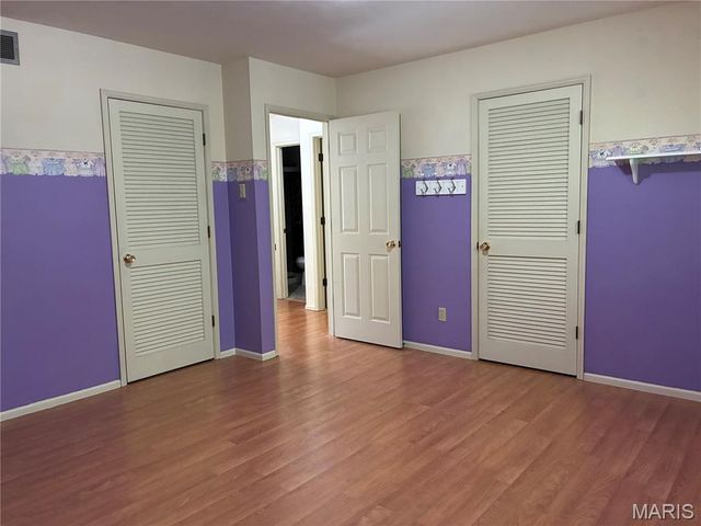 100 Conway Cove Drive, Chesterfield, MO 63017
