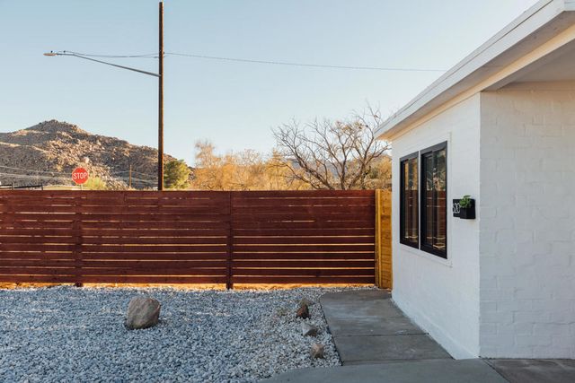 62004 Sunburst Circle, Joshua Tree, CA 92252