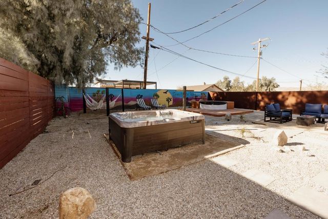 62004 Sunburst Circle, Joshua Tree, CA 92252