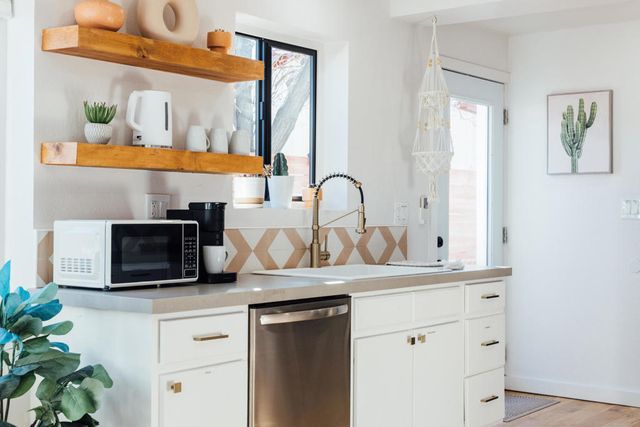 62004 Sunburst Circle, Joshua Tree, CA 92252