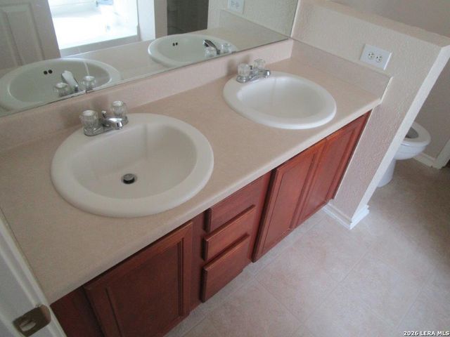 6210 Spotters Ridge, San Antonio, TX 78233