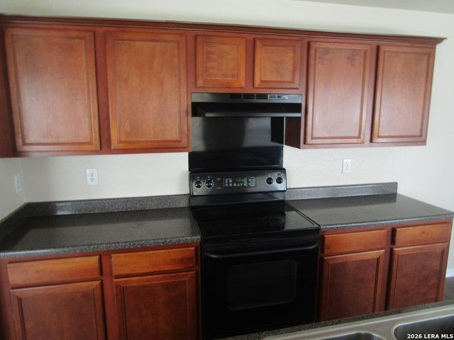 6210 Spotters Ridge, San Antonio, TX 78233