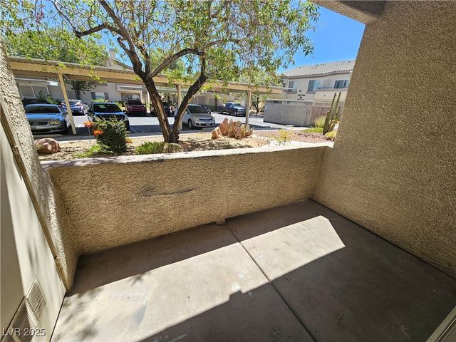 5710 East TROPICANA Avenue 1124, Las Vegas, NV 89122