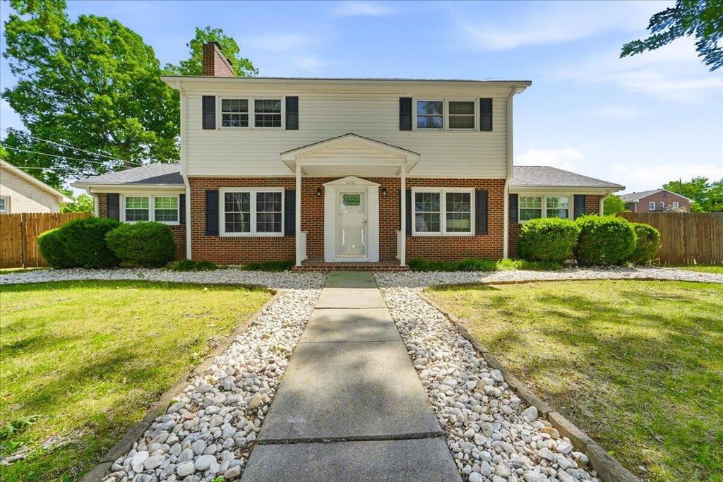 6701 Oleander CIR, Roanoke, VA 24019