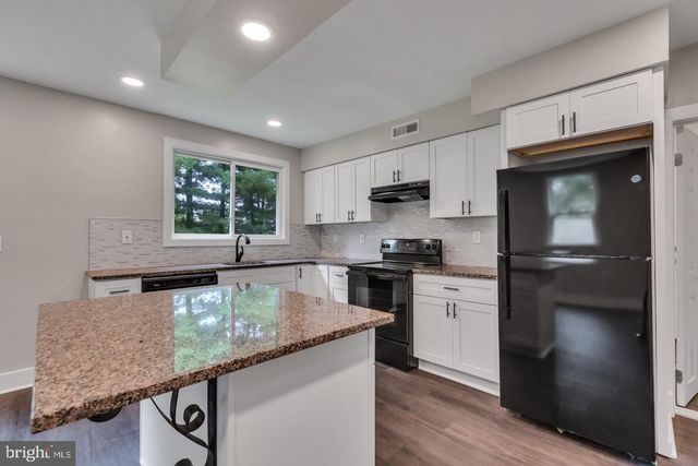 519 LINTON HILL RD, Newtown, PA 18940