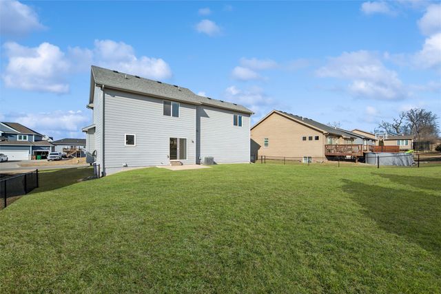 961 Bridgeview Street, Polk City, IA 50226