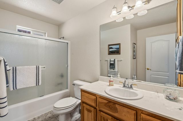 622 Schieffelin Gulch Road, Gold Hill, OR 97525