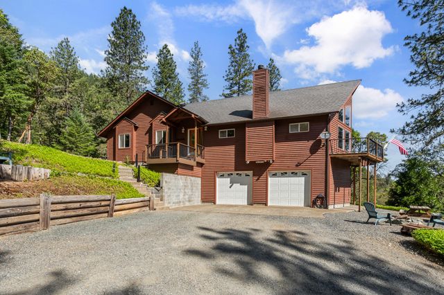 622 Schieffelin Gulch Road, Gold Hill, OR 97525