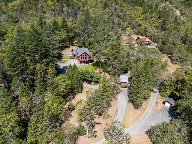 622 Schieffelin Gulch Road, Gold Hill, OR 97525