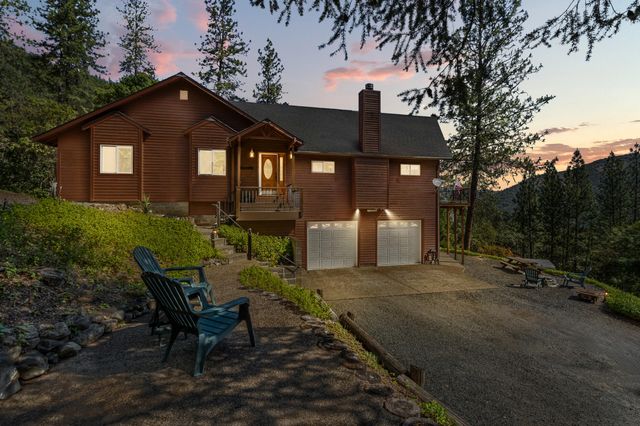 622 Schieffelin Gulch Road, Gold Hill, OR 97525
