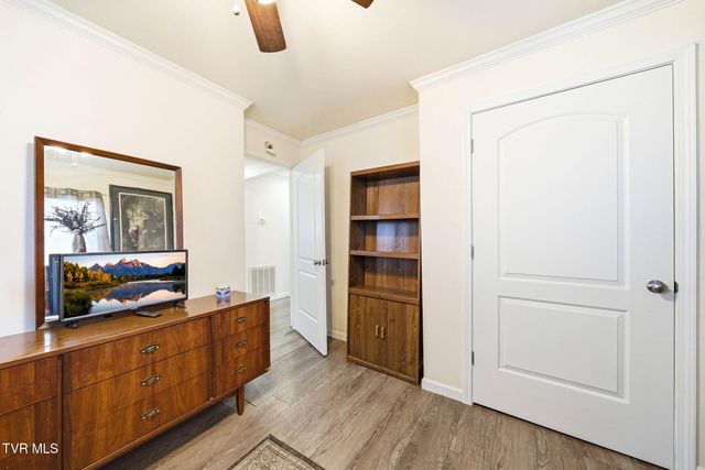 1608 Broad Street, Bristol, TN 37620