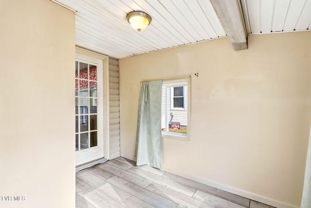 1608 Broad Street, Bristol, TN 37620