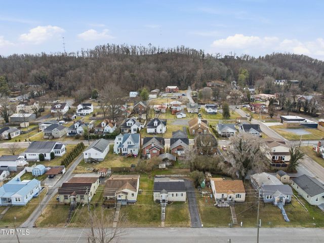 1608 Broad Street, Bristol, TN 37620