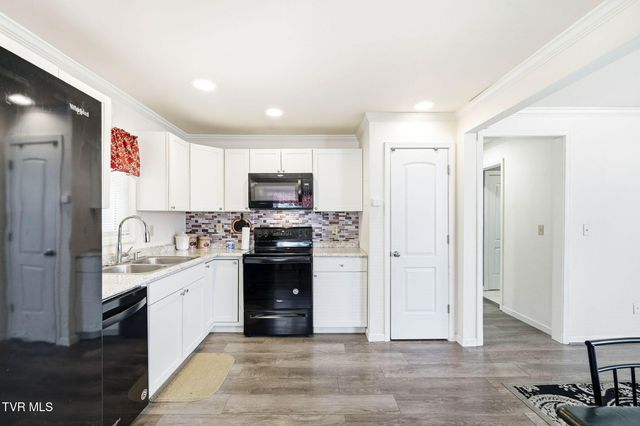 1608 Broad Street, Bristol, TN 37620