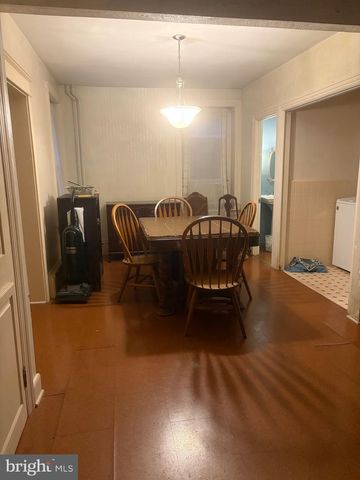 825 BLOOMING GLEN RD, Perkasie, PA 18944