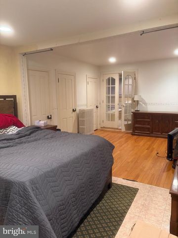 825 BLOOMING GLEN RD, Perkasie, PA 18944