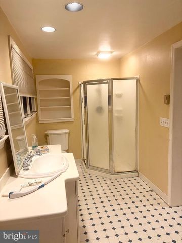 825 BLOOMING GLEN RD, Perkasie, PA 18944