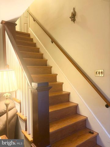 825 BLOOMING GLEN RD, Perkasie, PA 18944