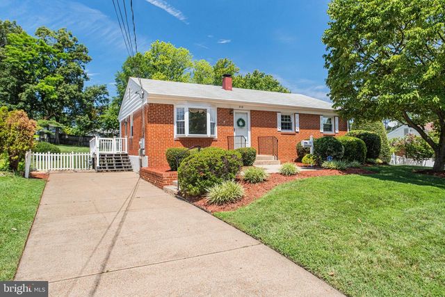 2118 CULPEPER DR, Woodbridge, VA 22191