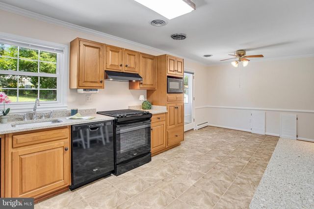 2118 CULPEPER DR, Woodbridge, VA 22191