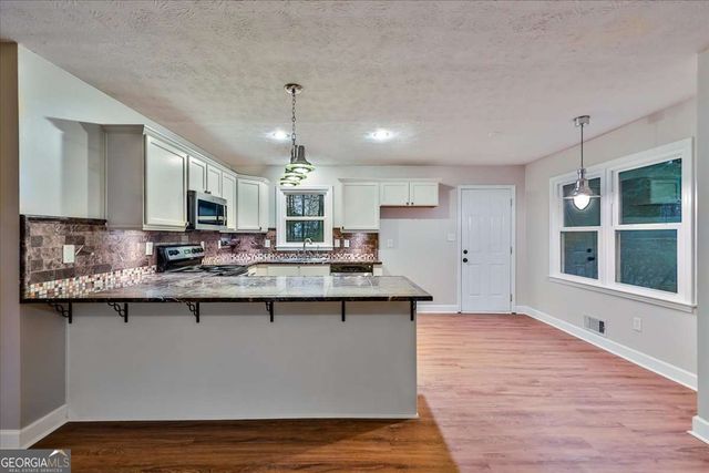 106 Village Drive, Hiram, GA 30141