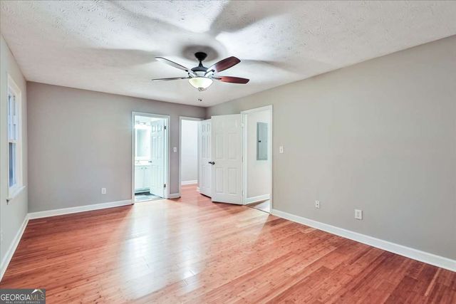 106 Village Drive, Hiram, GA 30141