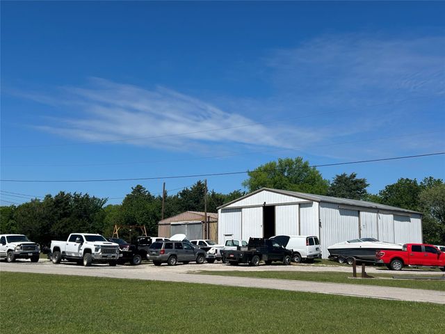 1651 Fm 371, Gainesville, TX 76240