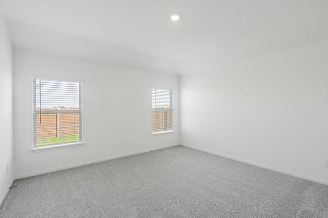 253 W Luna Blue LN, Jarrell, TX 76537