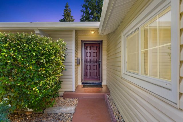 2144 Danbury Way, Rancho Cordova, CA 95670