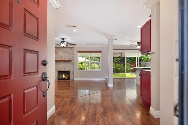 2144 Danbury Way, Rancho Cordova, CA 95670