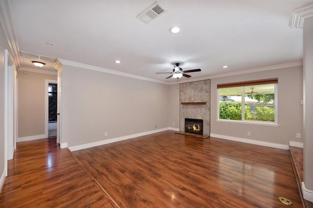 2144 Danbury Way, Rancho Cordova, CA 95670