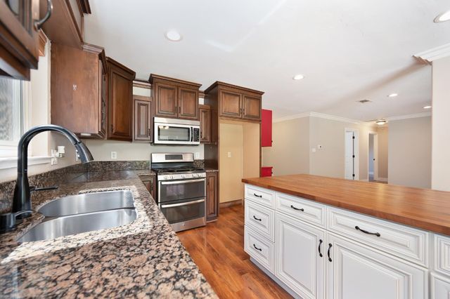 2144 Danbury Way, Rancho Cordova, CA 95670