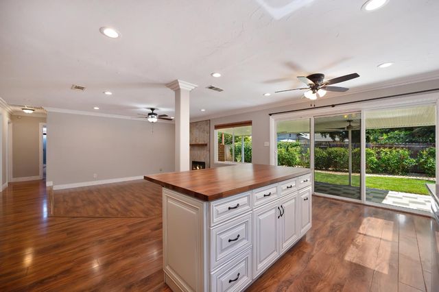 2144 Danbury Way, Rancho Cordova, CA 95670