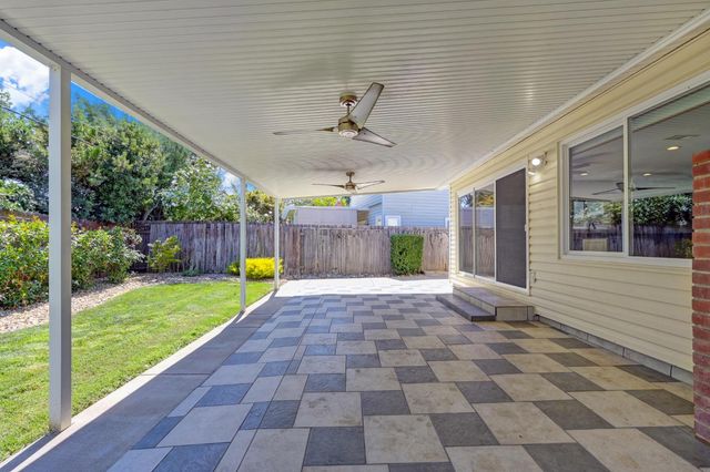 2144 Danbury Way, Rancho Cordova, CA 95670