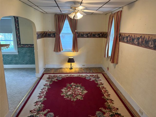 141 W 3RD Street, Waterford, PA 16441