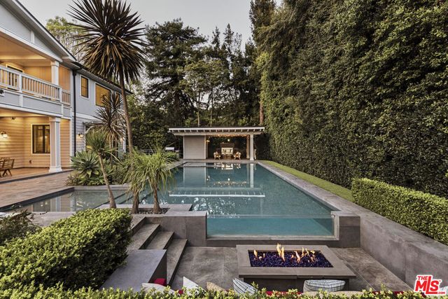 1000 N Norman Place, Los Angeles, CA 90049