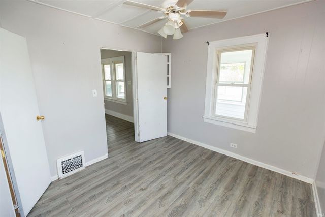 2412 Milburn Boulevard, Mishawaka, IN 46544