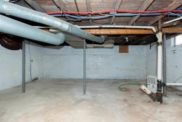 2412 Milburn Boulevard, Mishawaka, IN 46544