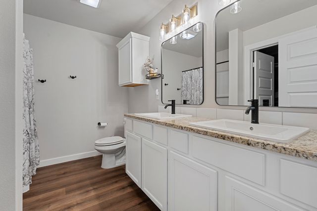 2914 Cottonwood Avenue, Wolfforth, TX 79382