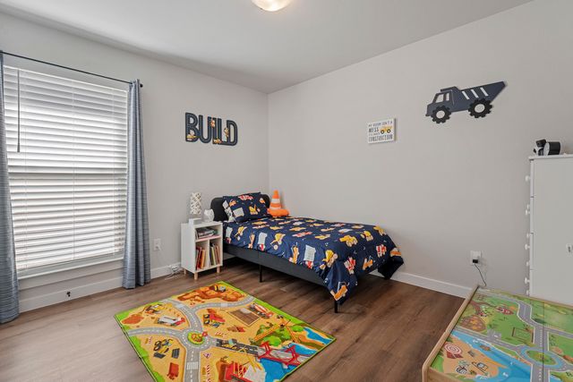 2914 Cottonwood Avenue, Wolfforth, TX 79382