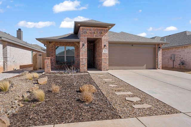 2914 Cottonwood Avenue, Wolfforth, TX 79382