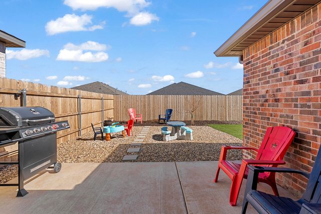 2914 Cottonwood Avenue, Wolfforth, TX 79382