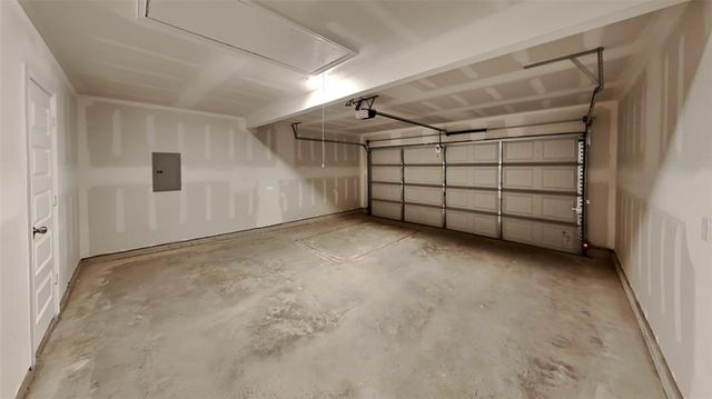 16216 Harvester Drive, Piedmont, OK 73078