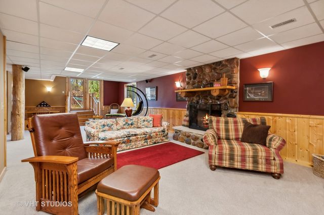 2317 Paulson Road, Harvard, IL 60033