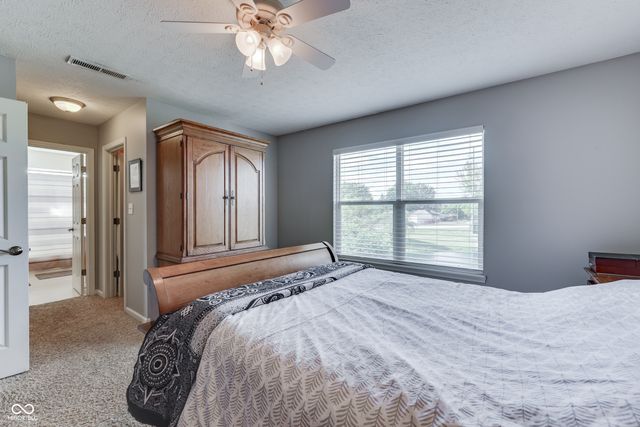 12343 Jaguars Drive, Fishers, IN 46037