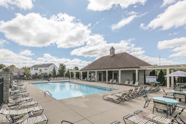 12343 Jaguars Drive, Fishers, IN 46037