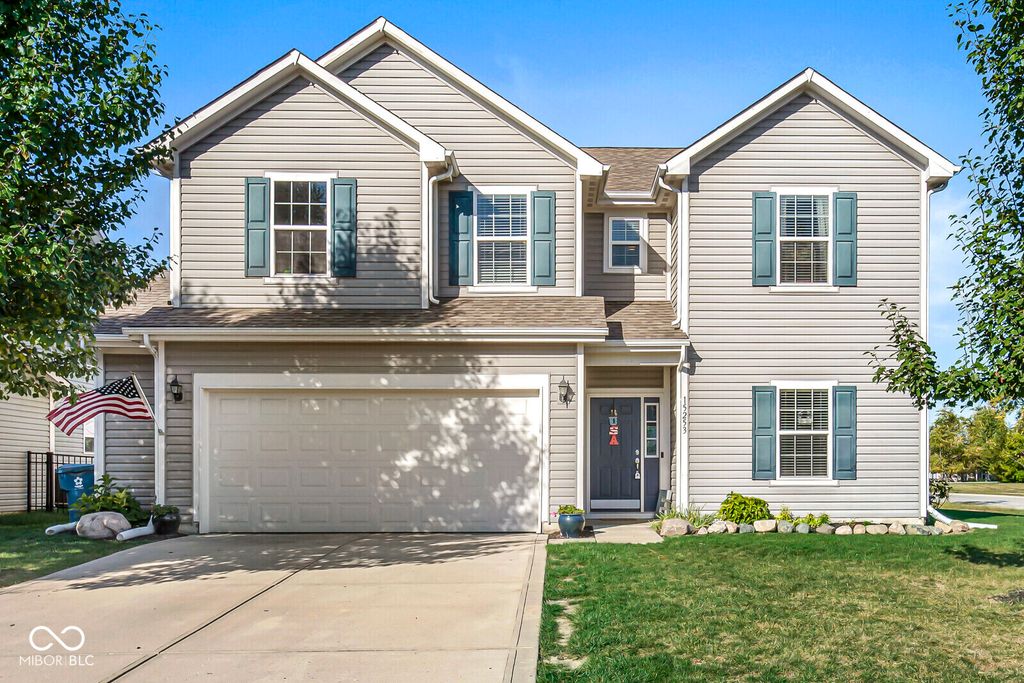 15253 Silver Charm Drive, Noblesville, IN 46060