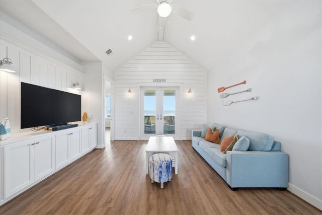 25631 Snowy Egret Drive, Galveston, TX 77554