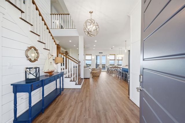 25631 Snowy Egret Drive, Galveston, TX 77554