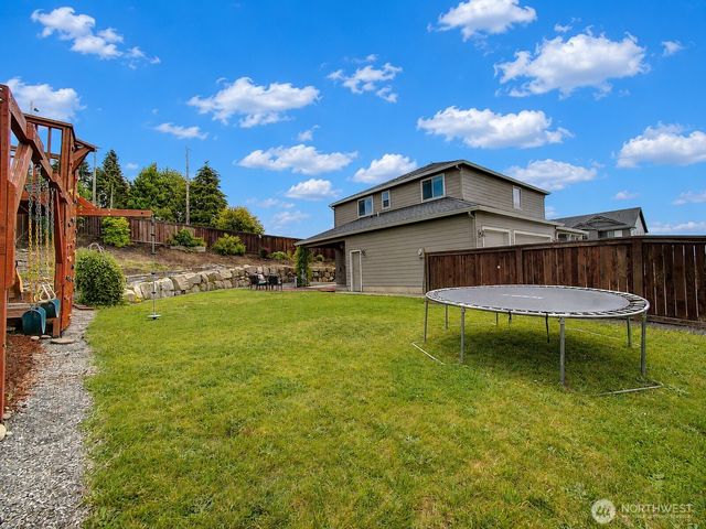 2307 E 6th Street, La Center, WA 98629